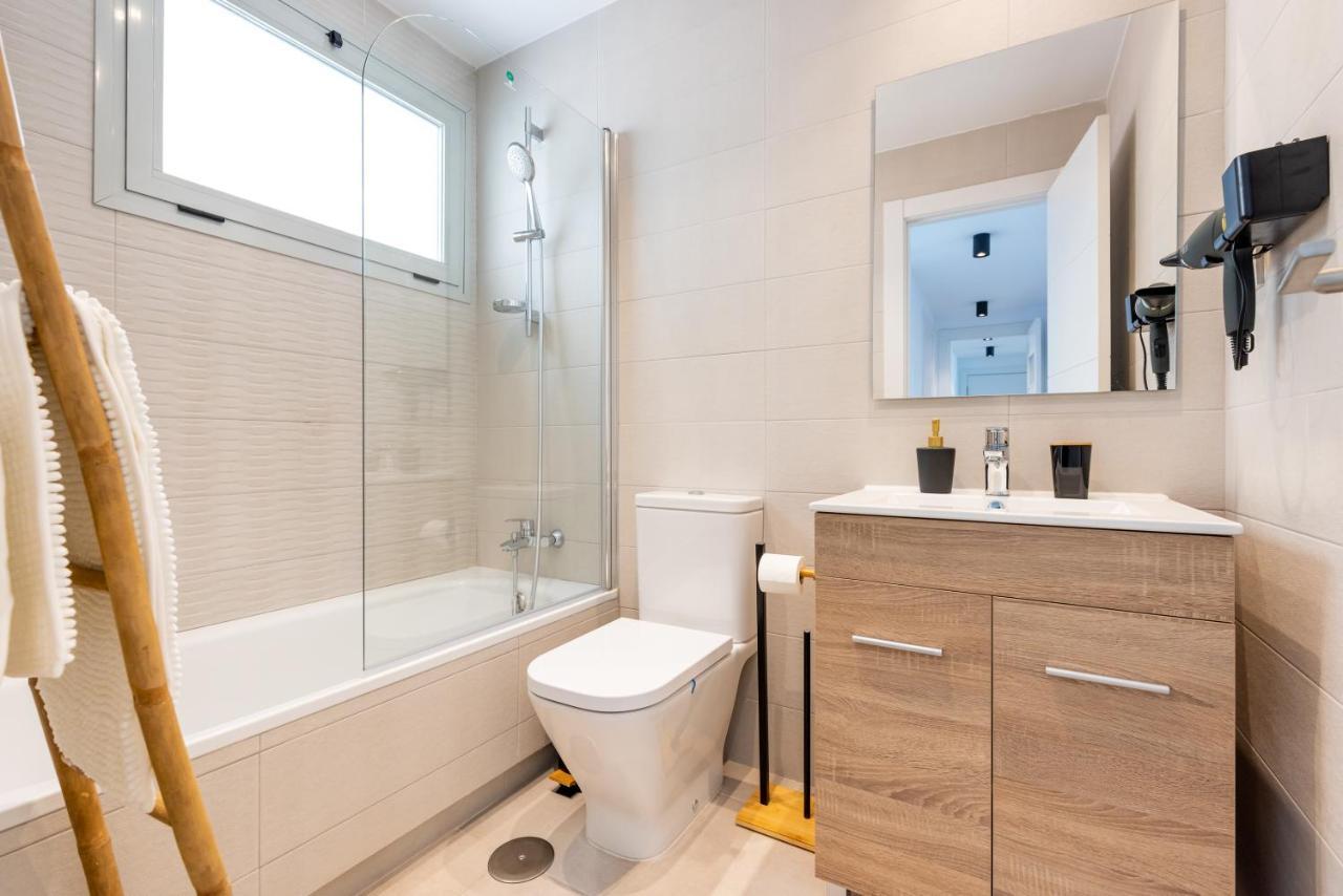 Wintowinrentals Whitestones Amazing Apartment 托雷莫利诺斯 外观 照片